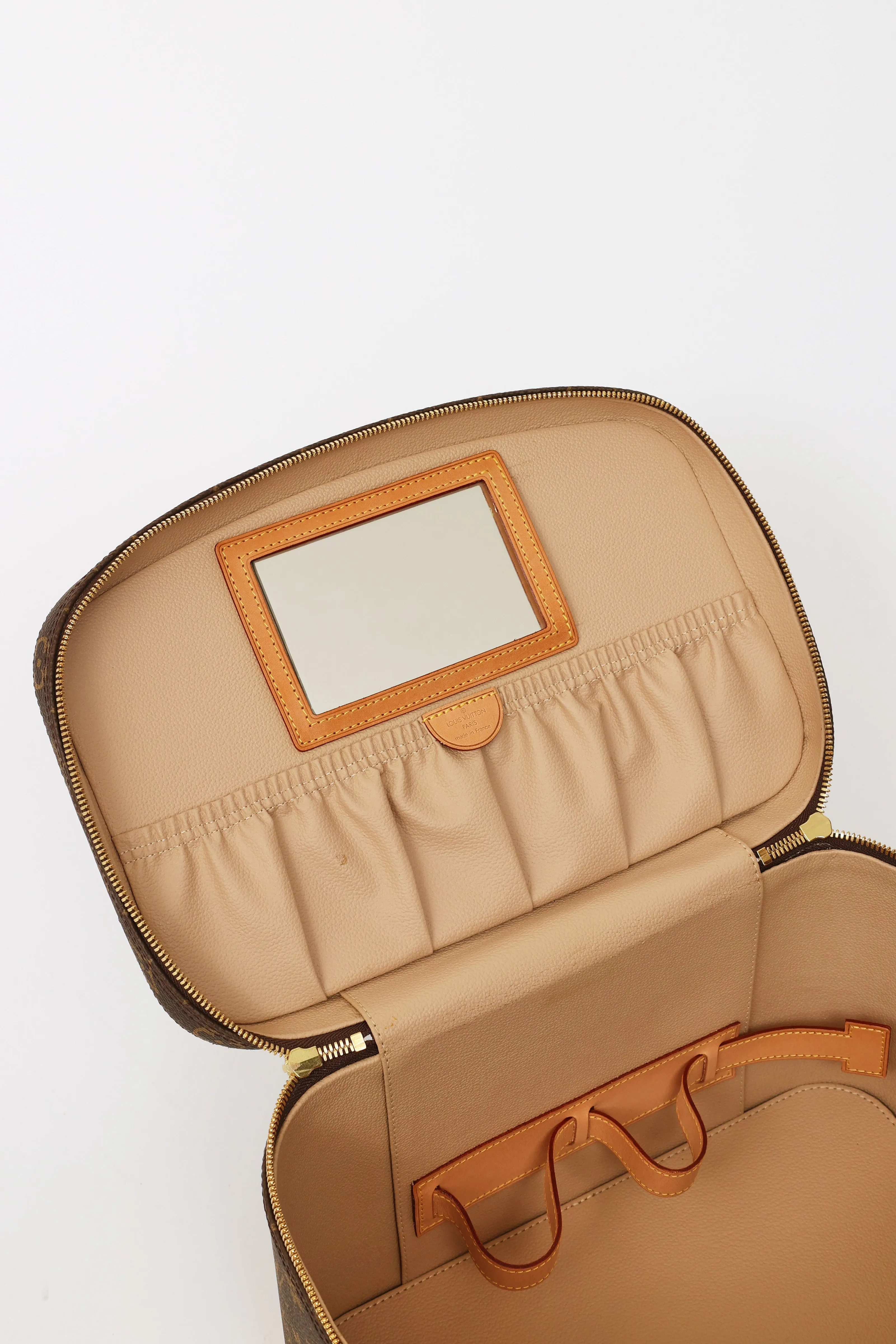1998 Brown Monogram Canvas Nice Vanity Bag