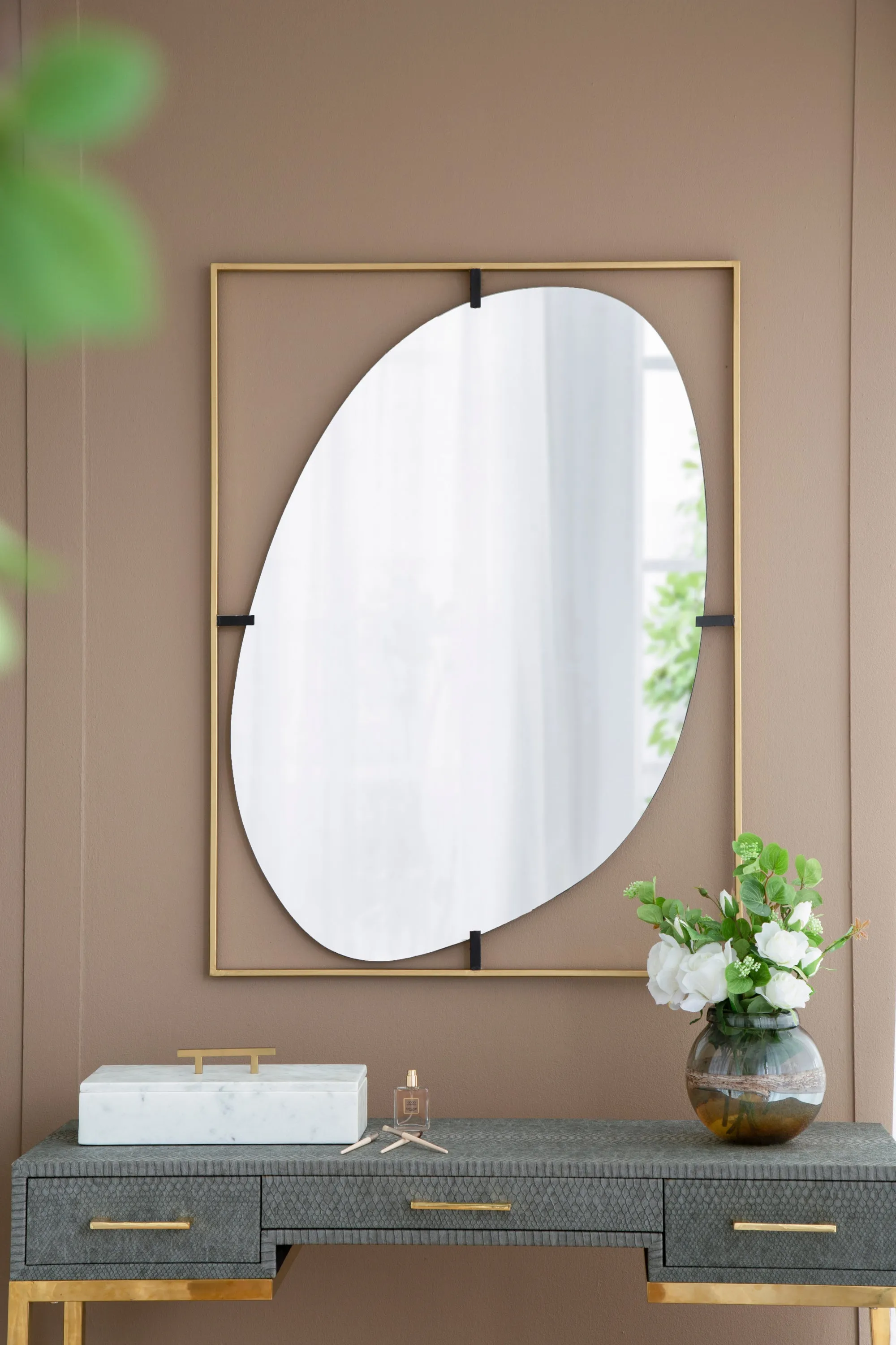30x1x40" Poppy Mirror with Gold Metal Frame Contemporary Design Wall Decor for Bathroom, Entryway Wall Decor
