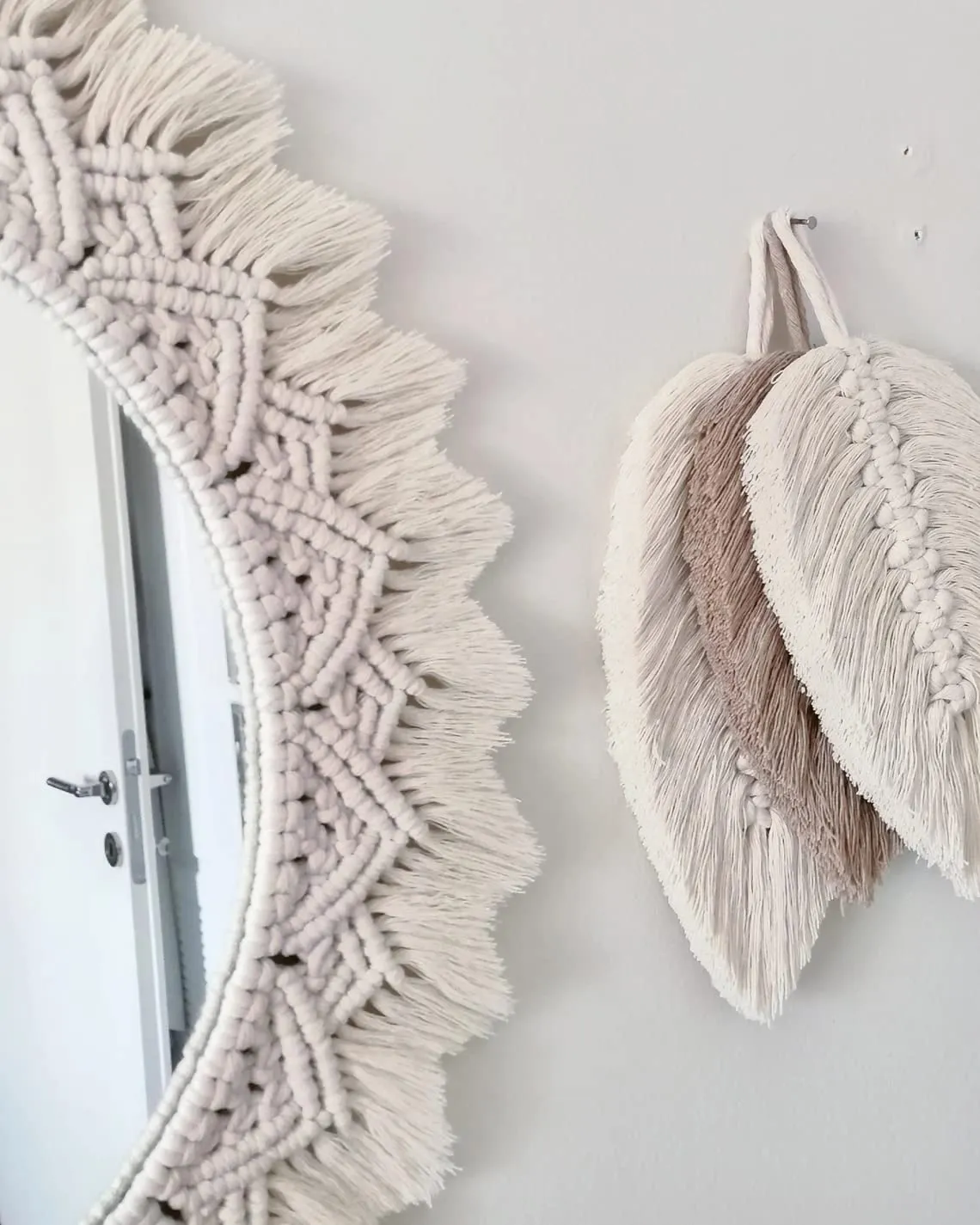Alamcraft | Macrame Mirror for Bedroom Decor Handmade Boho Wall Hanging Aaina for Make Up Dressing and Living Room Party Home Decoration, Off-White, 17 X 17 Inches, 1 Piece