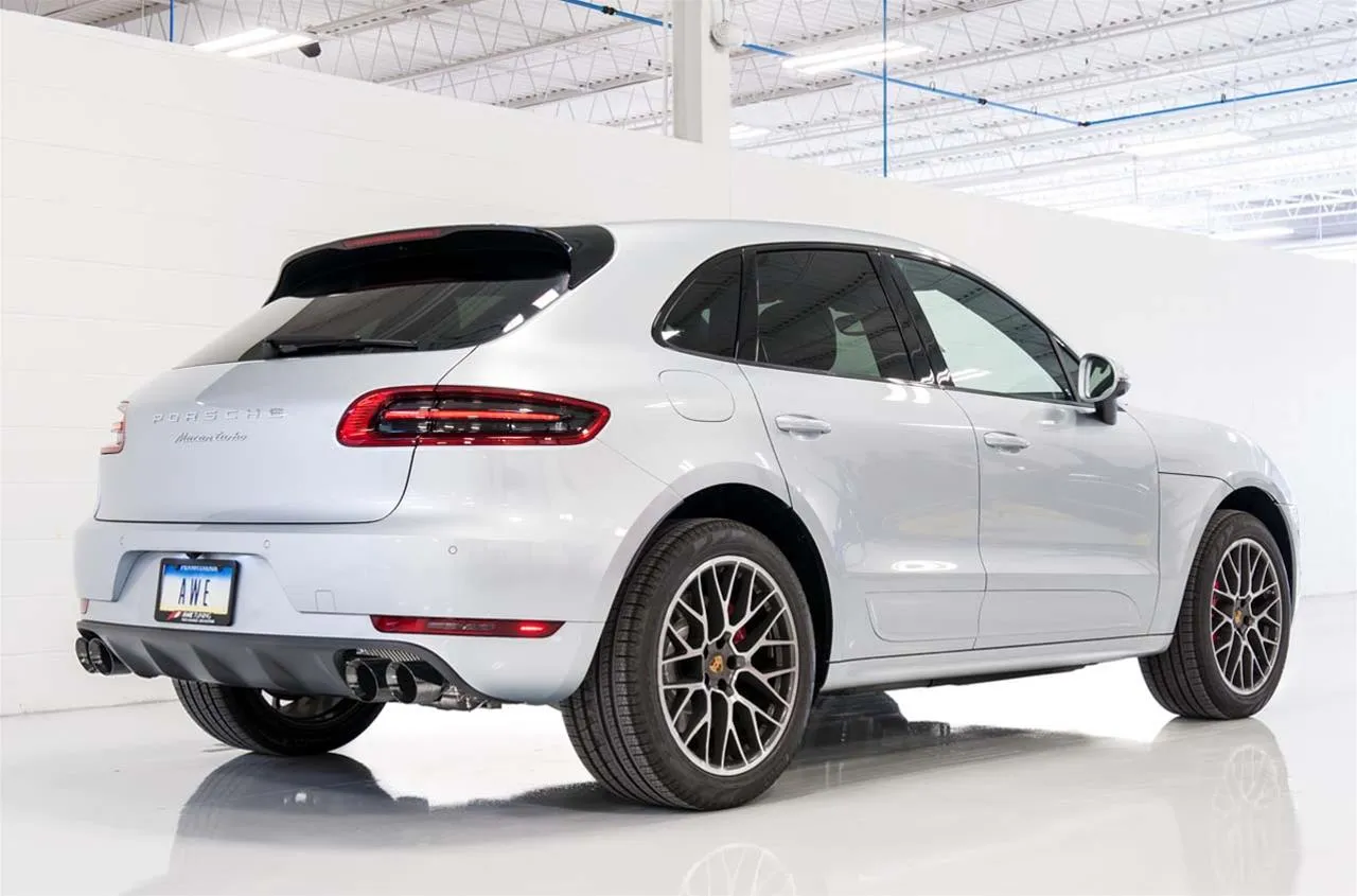 AWE Tuning Touring Edition Exhaust Systems 3015-43072