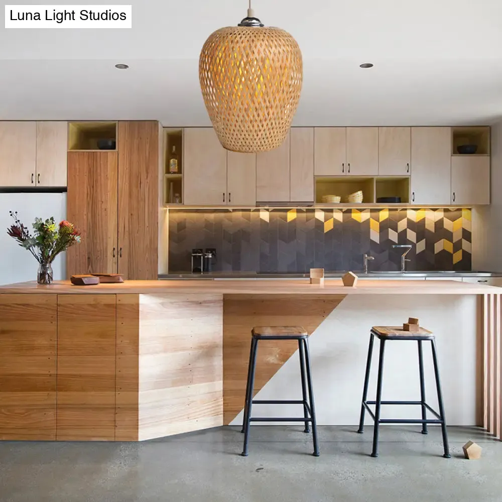 Bamboo 1-Light Pendant Lamp: Lodge Style Woven Shade, Kitchen Suspension Lighting in Yellow (9"/10" Wide)