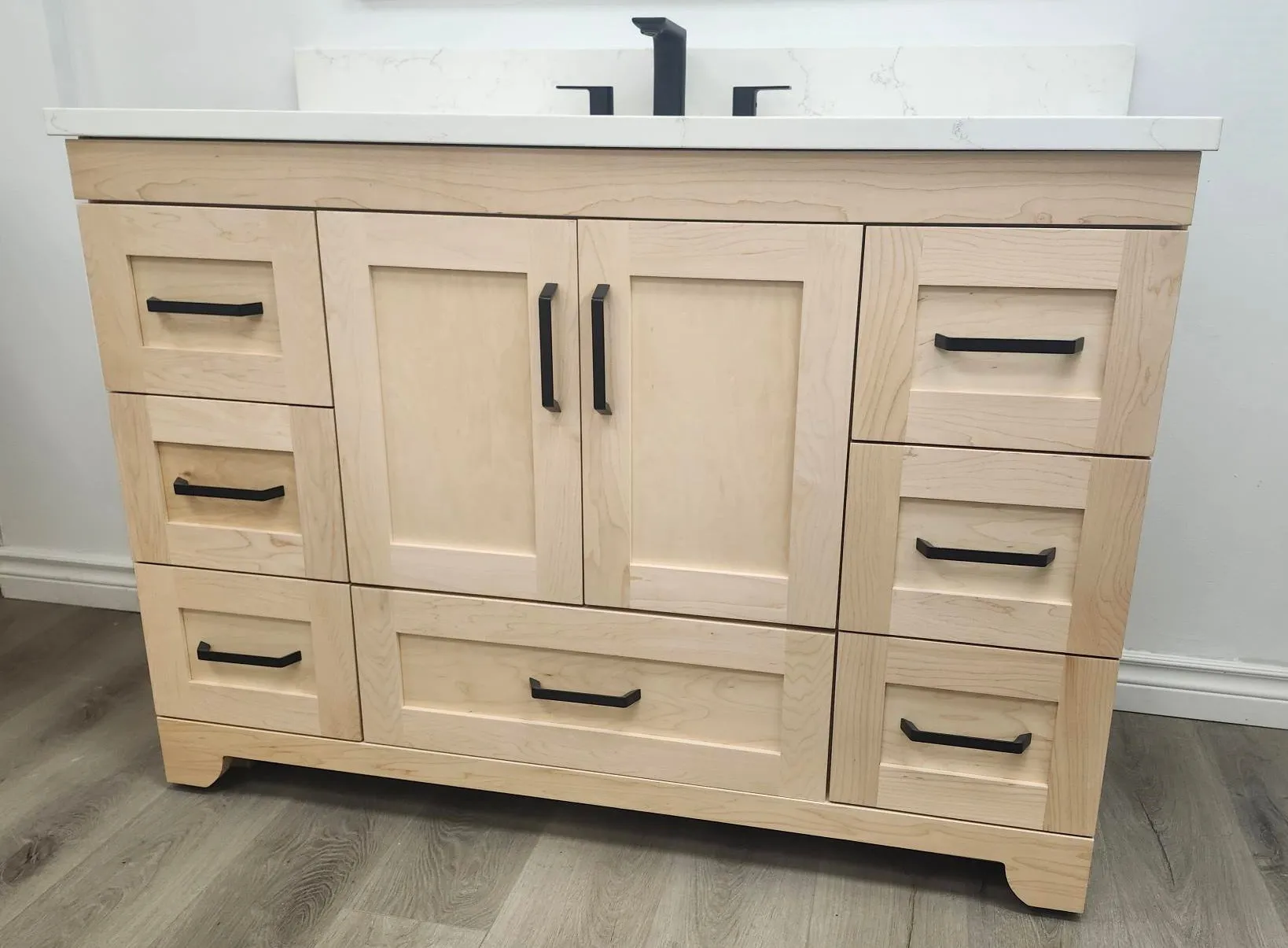 CANADIAN MAPLE 48", Natural Stain Bathroom Vanity With White Quartz Countertop.