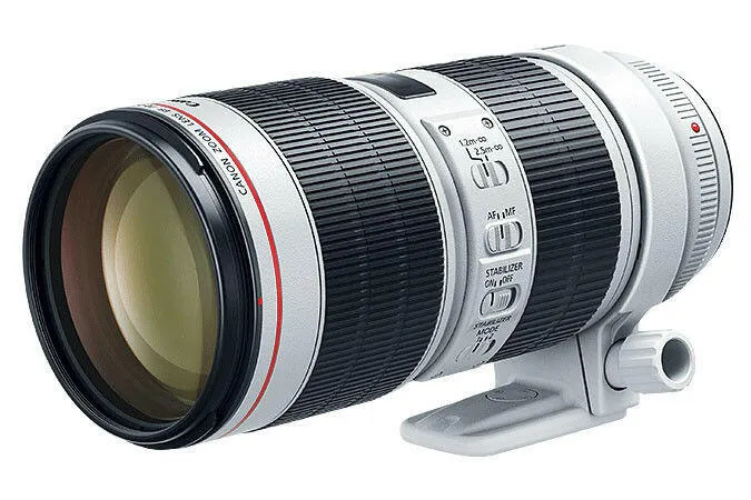 Canon 5D Mark IV EOS DSLR Camera with 70-200mm f/2.8L IS III USM Lens