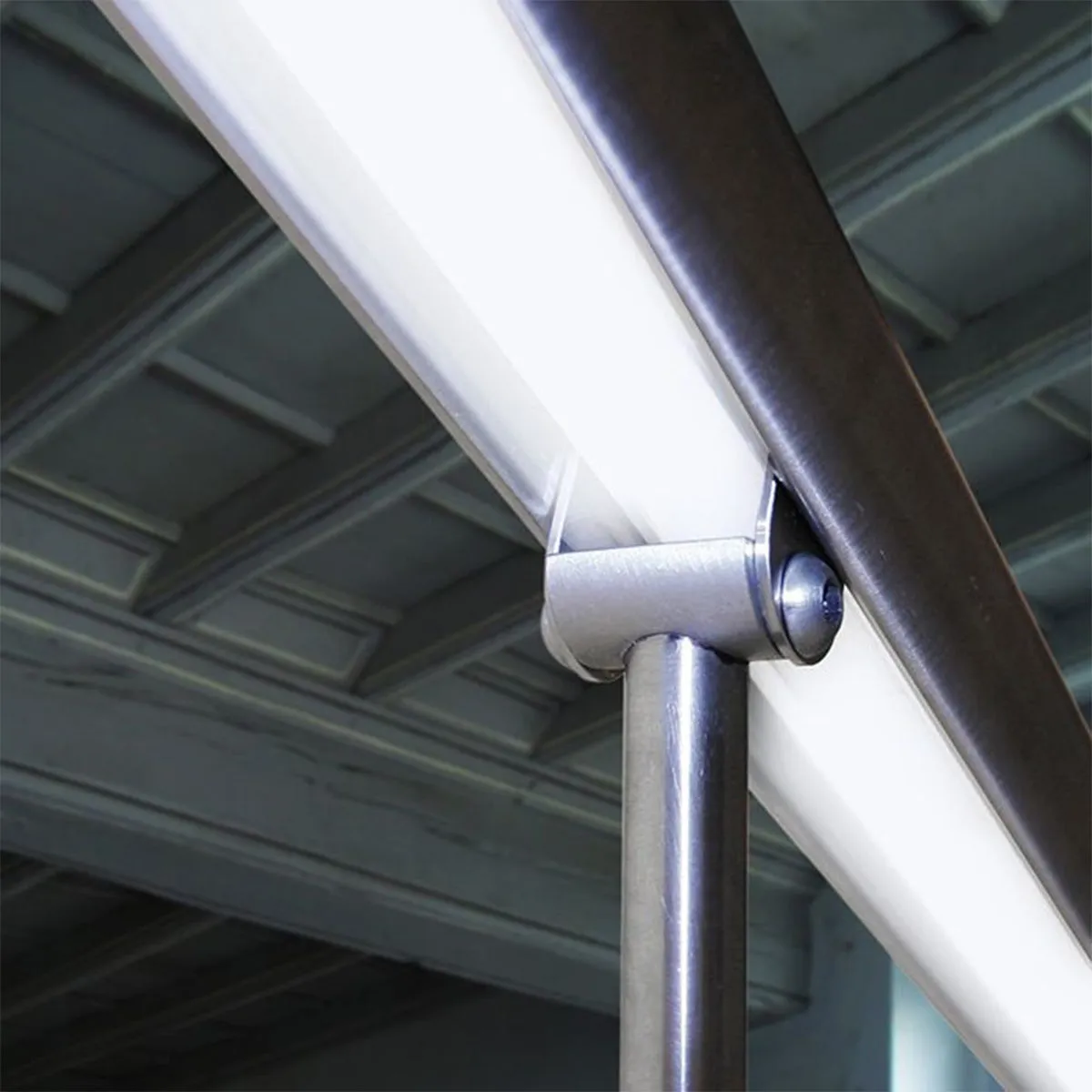ELED0015 LED Strip Light and Cover Holder EZ (Box of 5)
