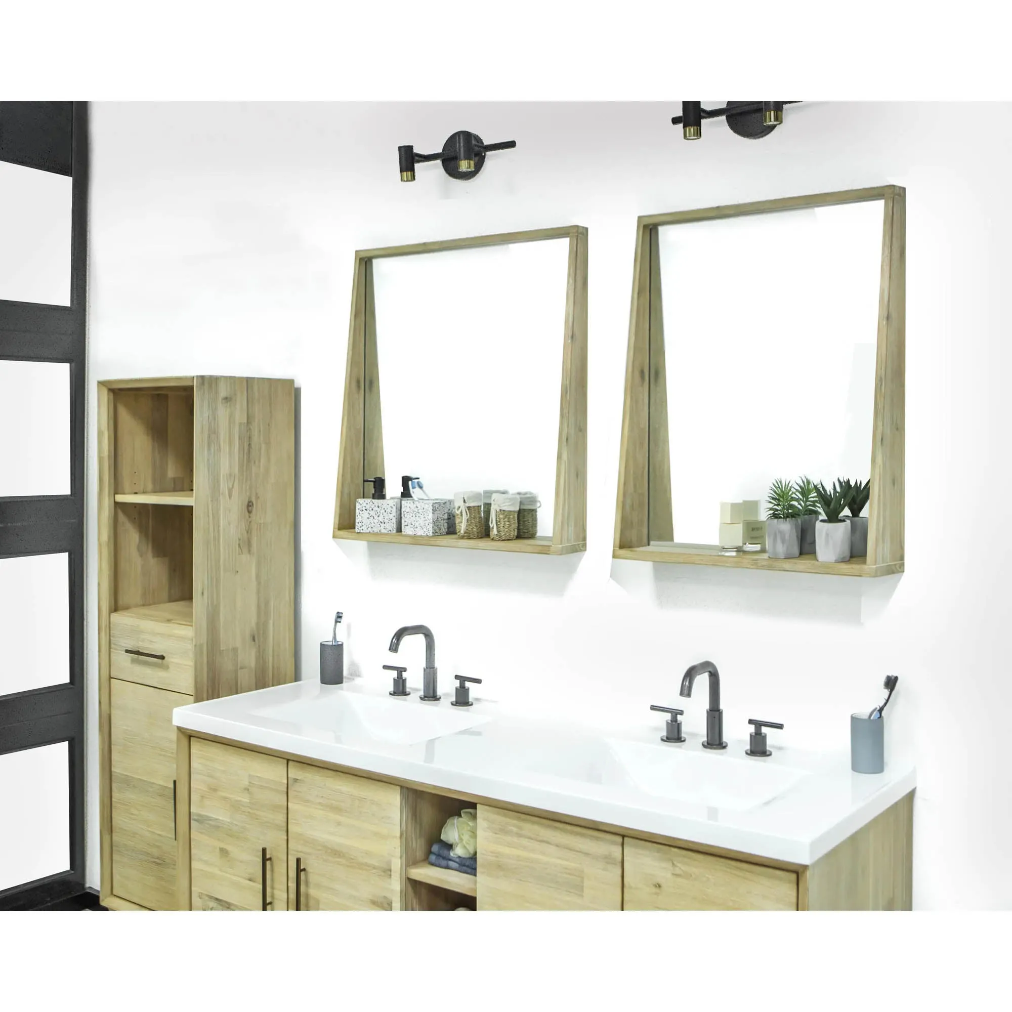 Gia Mirror 28"