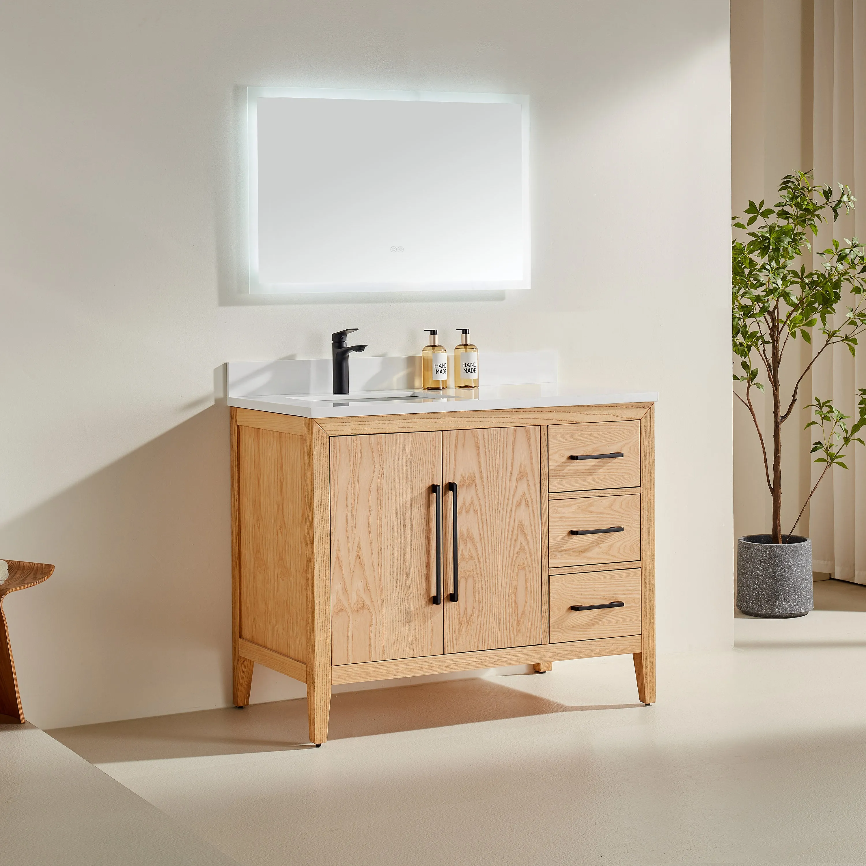 Lily- 42" White Oak ,Right Side Drawers, Floor Standing Modern Bathroom Vanity, Quartz Countertop, Matt Black Hardware