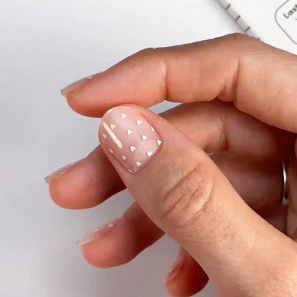 MoYou London Gel Nail Strip ★ HEART TO GET