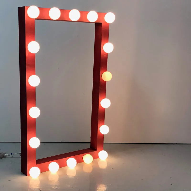 Nicholas Mirror