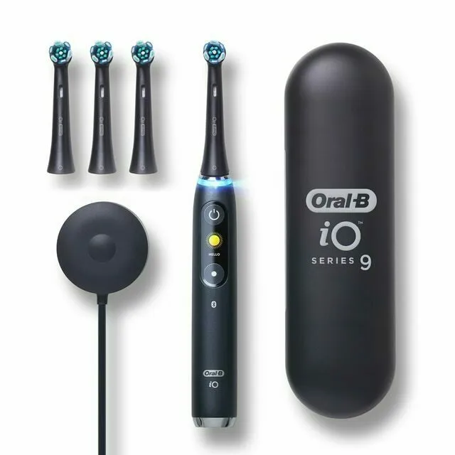 Oral B iO Series 9 Electric Toothbrush with 4 Replacement Brush Heads