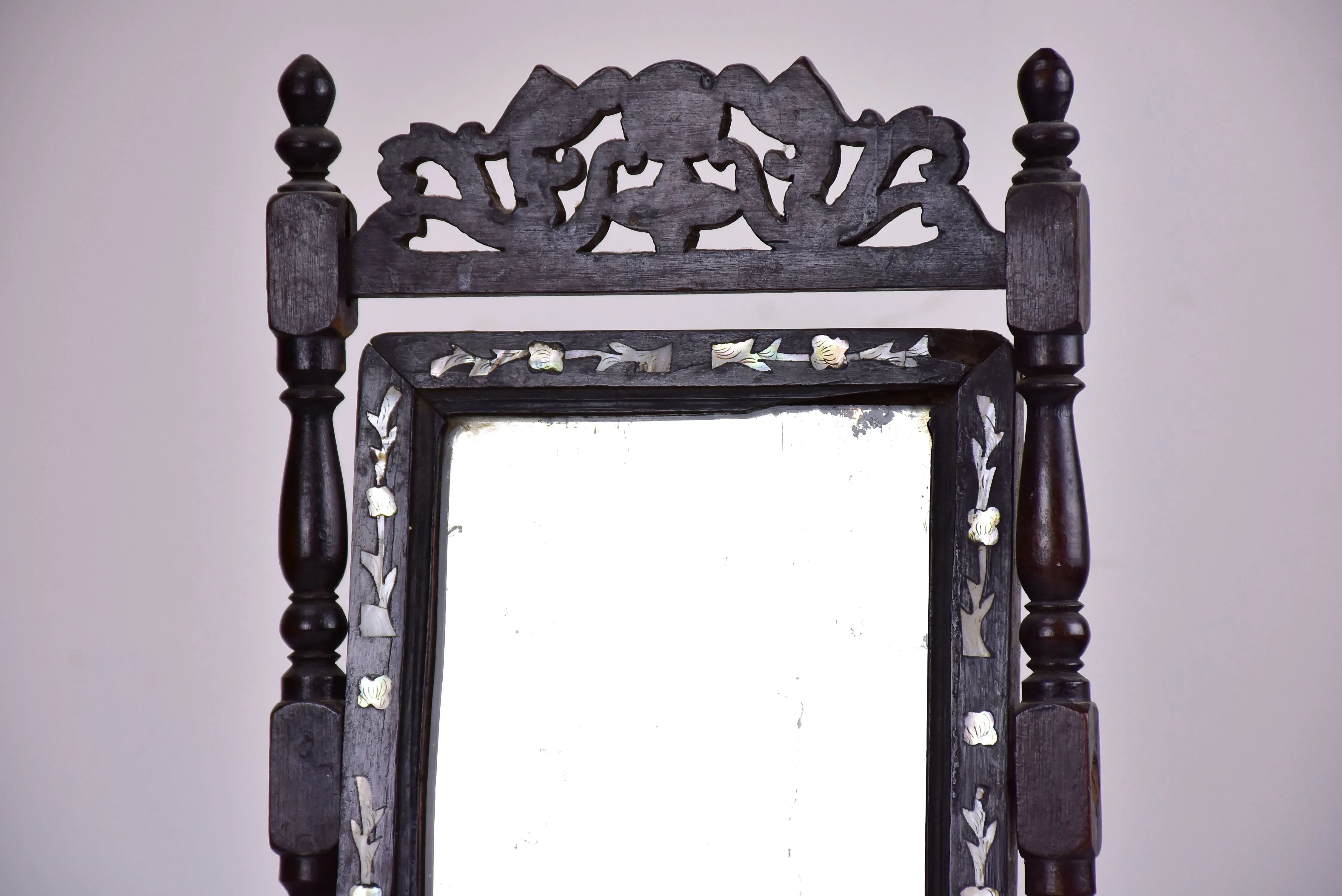 Small Napoleon III vanity mirror 15 ¾'' x 8 ¾''