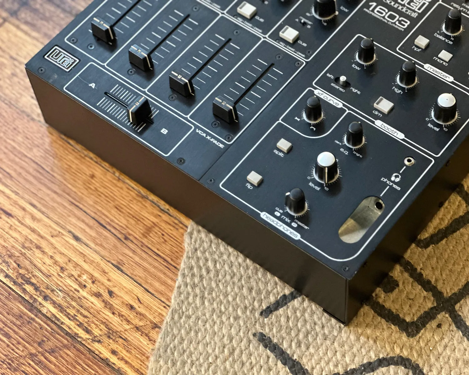 Urei 1603 By Soundcraft