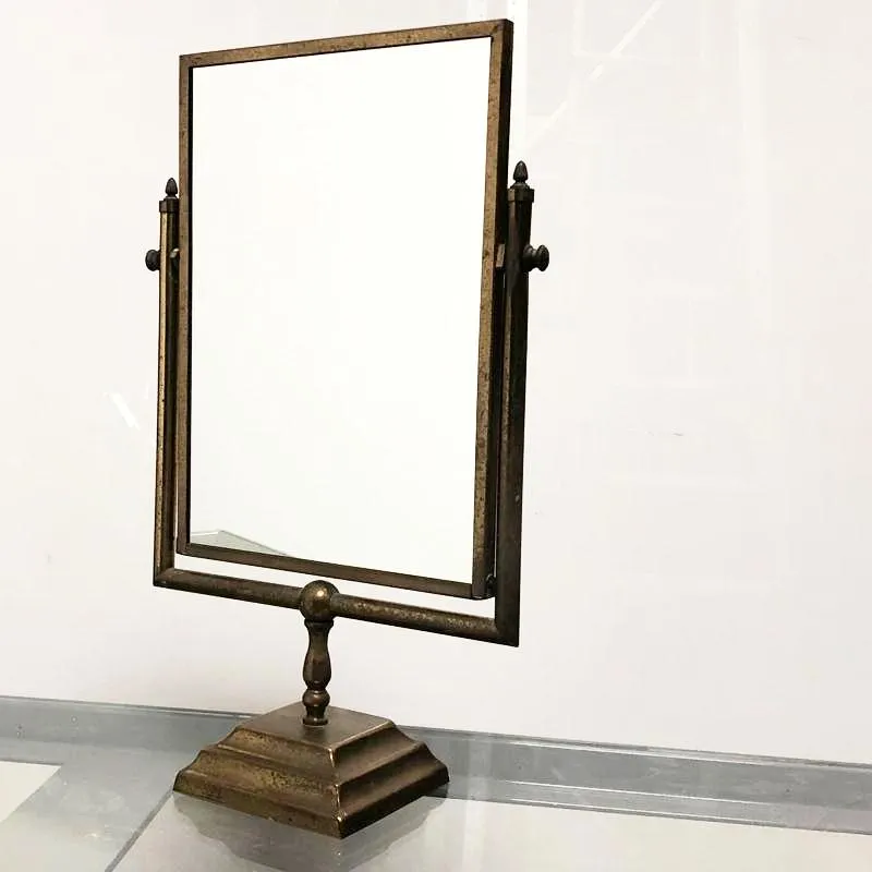 Vanity Mirror Sandors
