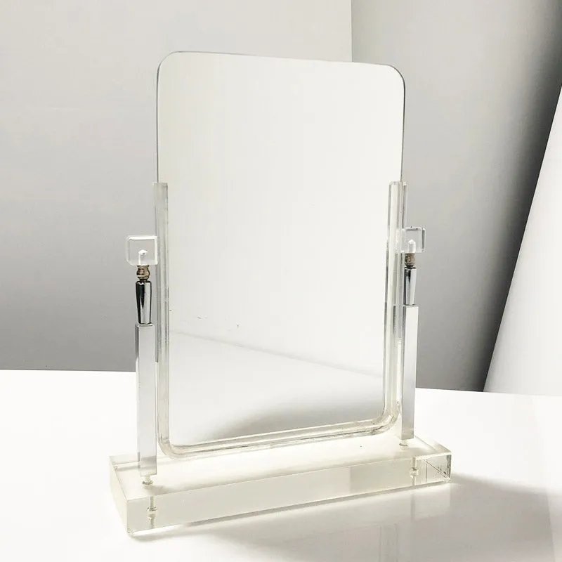 Vanity Mirror Uma